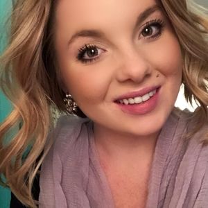 Meet your Posher, Catie